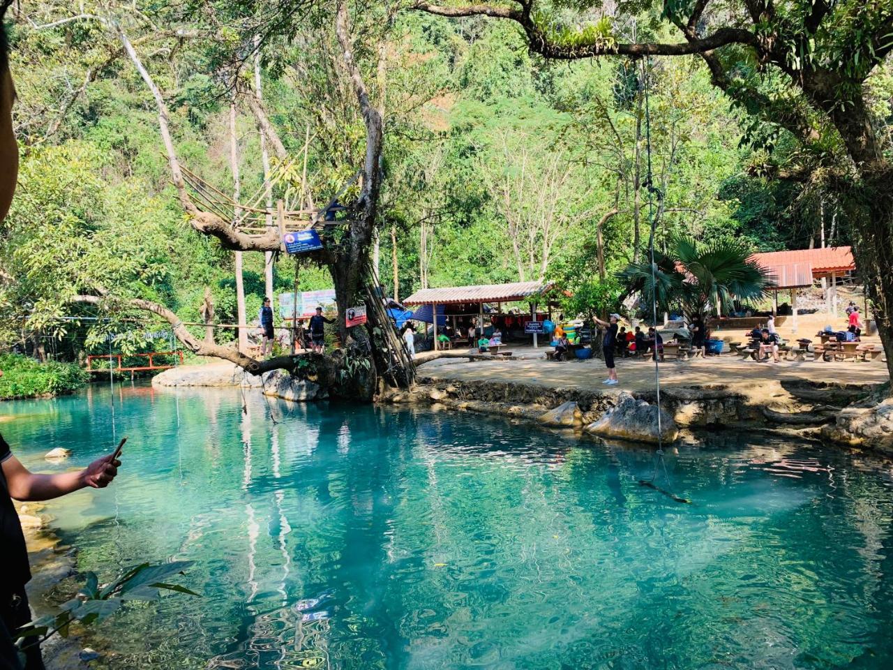 Vang Vieng Galaxy Hotel Bagian luar foto